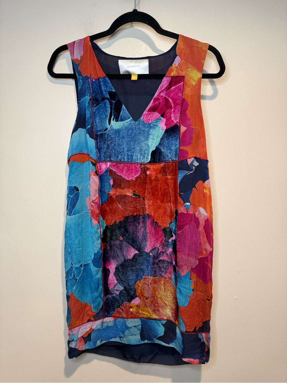 Leifsdottir Night Peony Dress Anthropologie SZ 4 silk